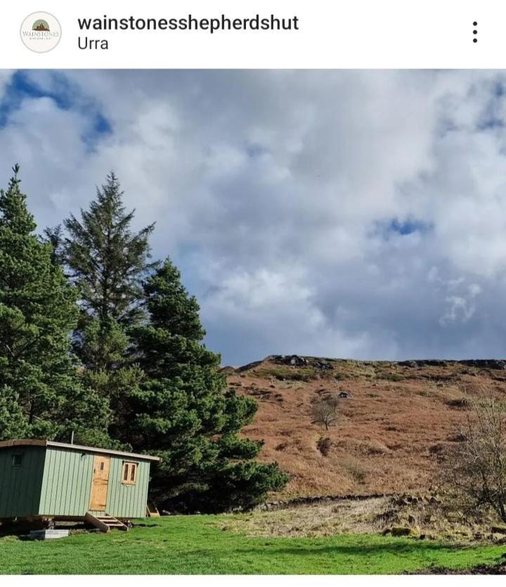 Wainstones Shepherd'S Hut Hotel Chop Gate Exterior photo